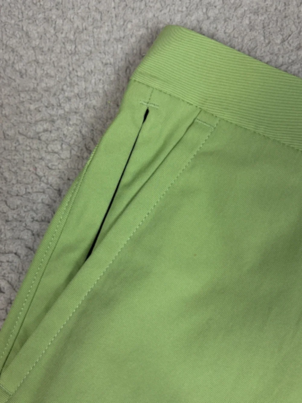Public Rec Performance Shorts Mens Size 44 Green Shorts Stretch Golf Casual